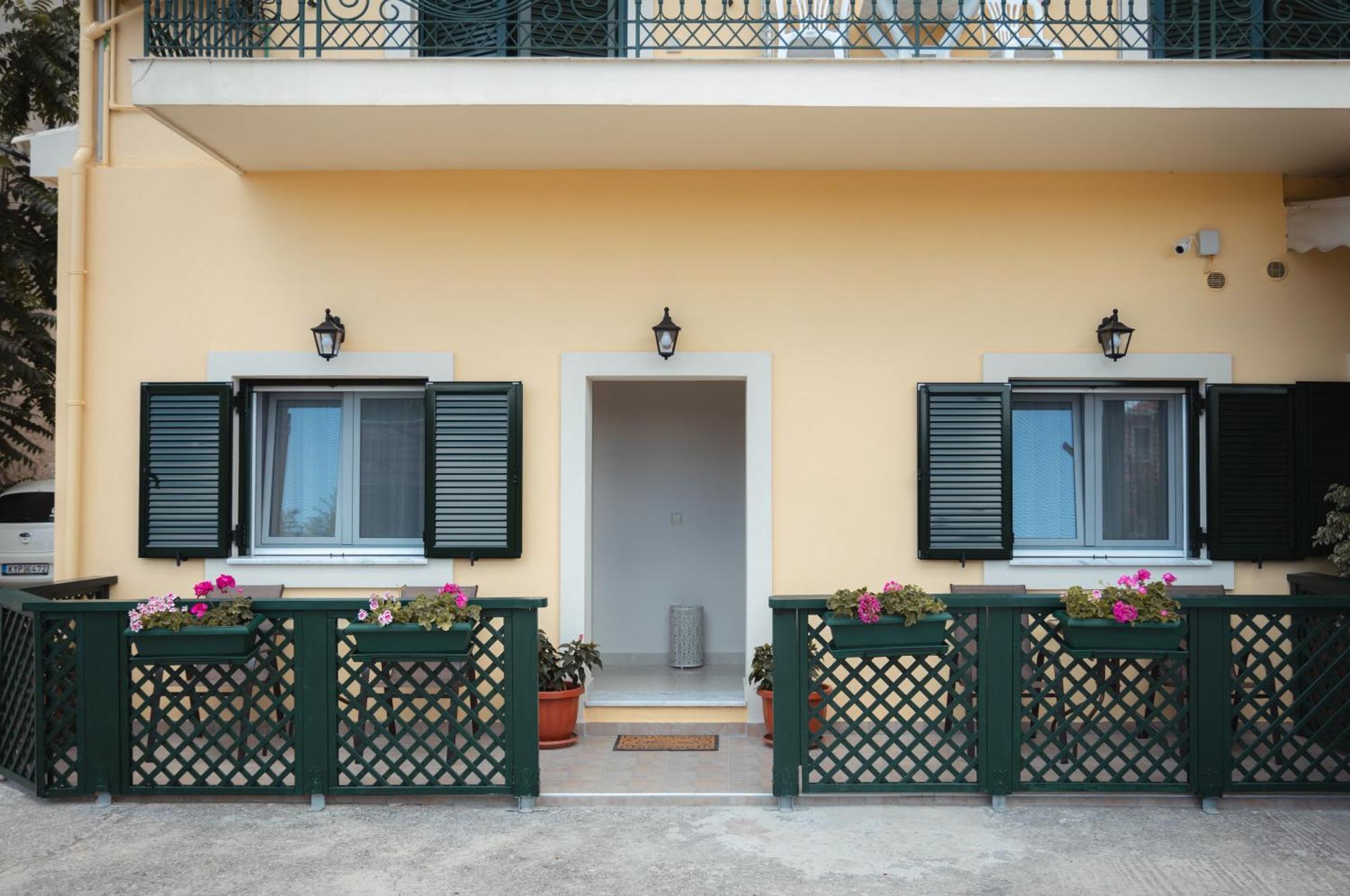 Nostalgia Corfu Town Apartments Eksteriør billede